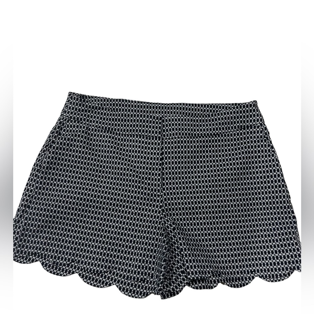 Attyre New York Teal Scalloped Shorts